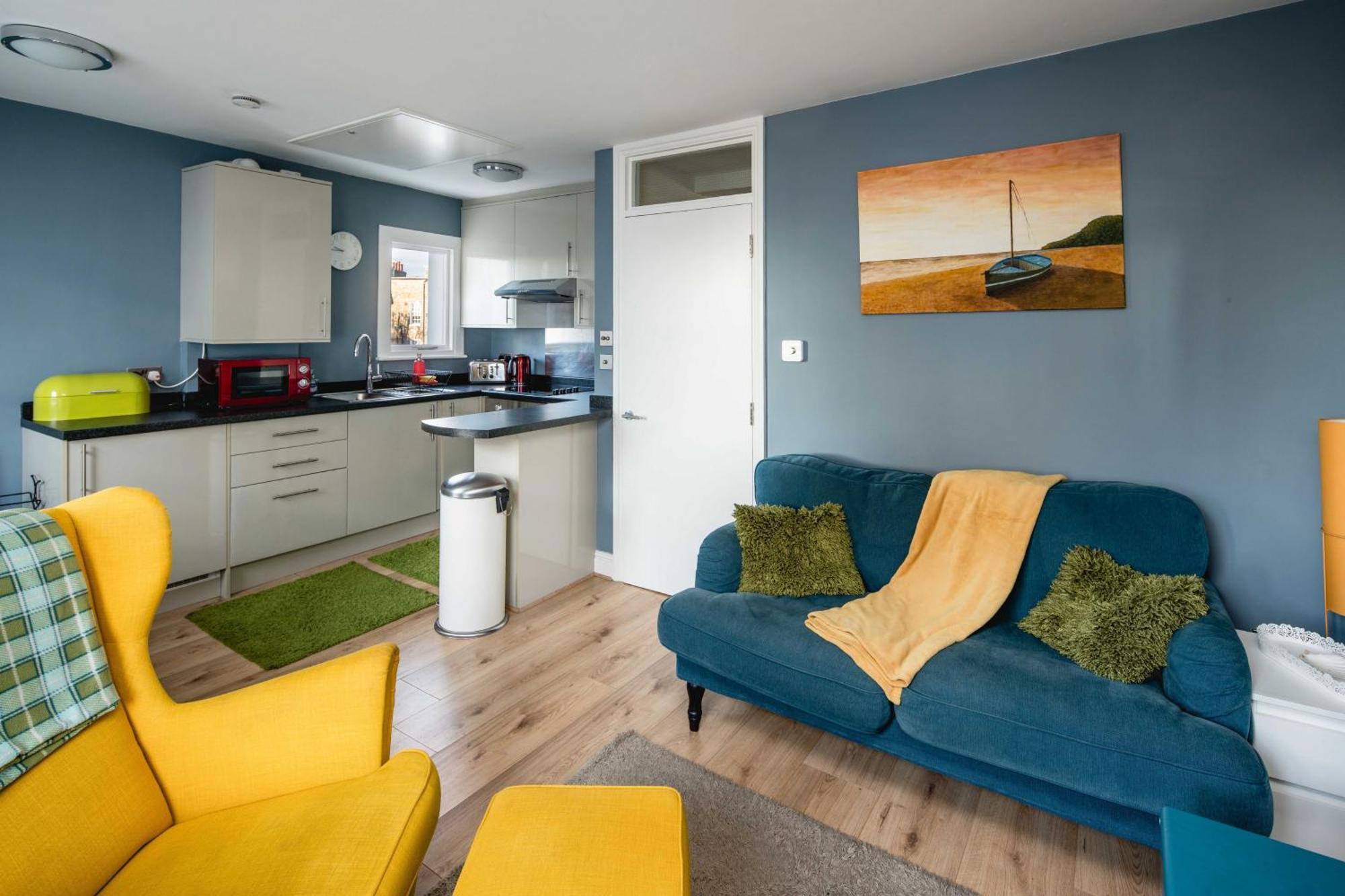 Superb 1Bd Flat In The Heart Of Camden Town Daire Londra Dış mekan fotoğraf