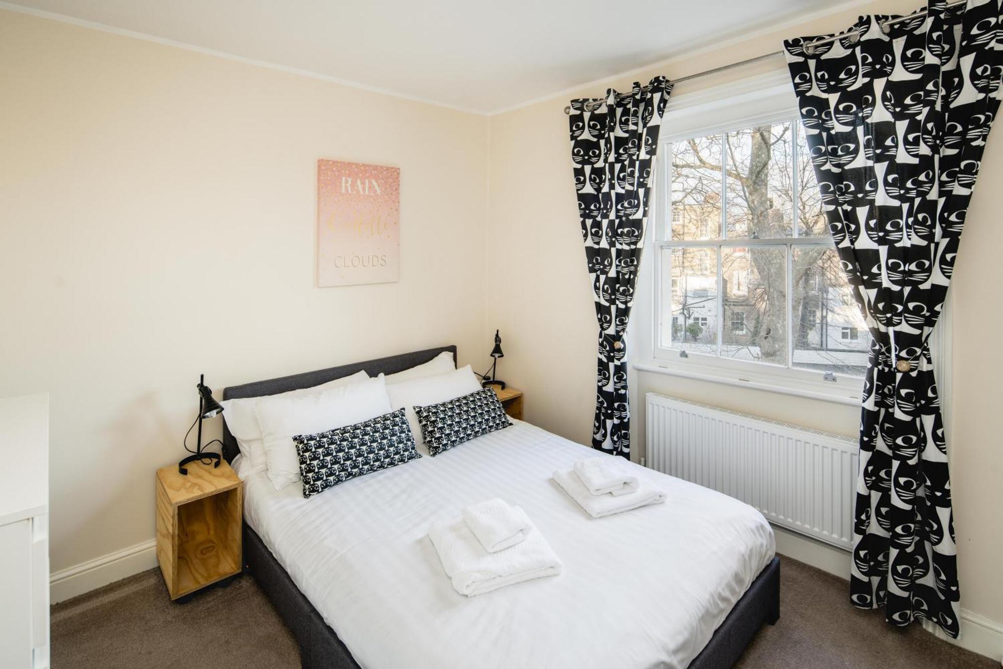 Superb 1Bd Flat In The Heart Of Camden Town Daire Londra Dış mekan fotoğraf