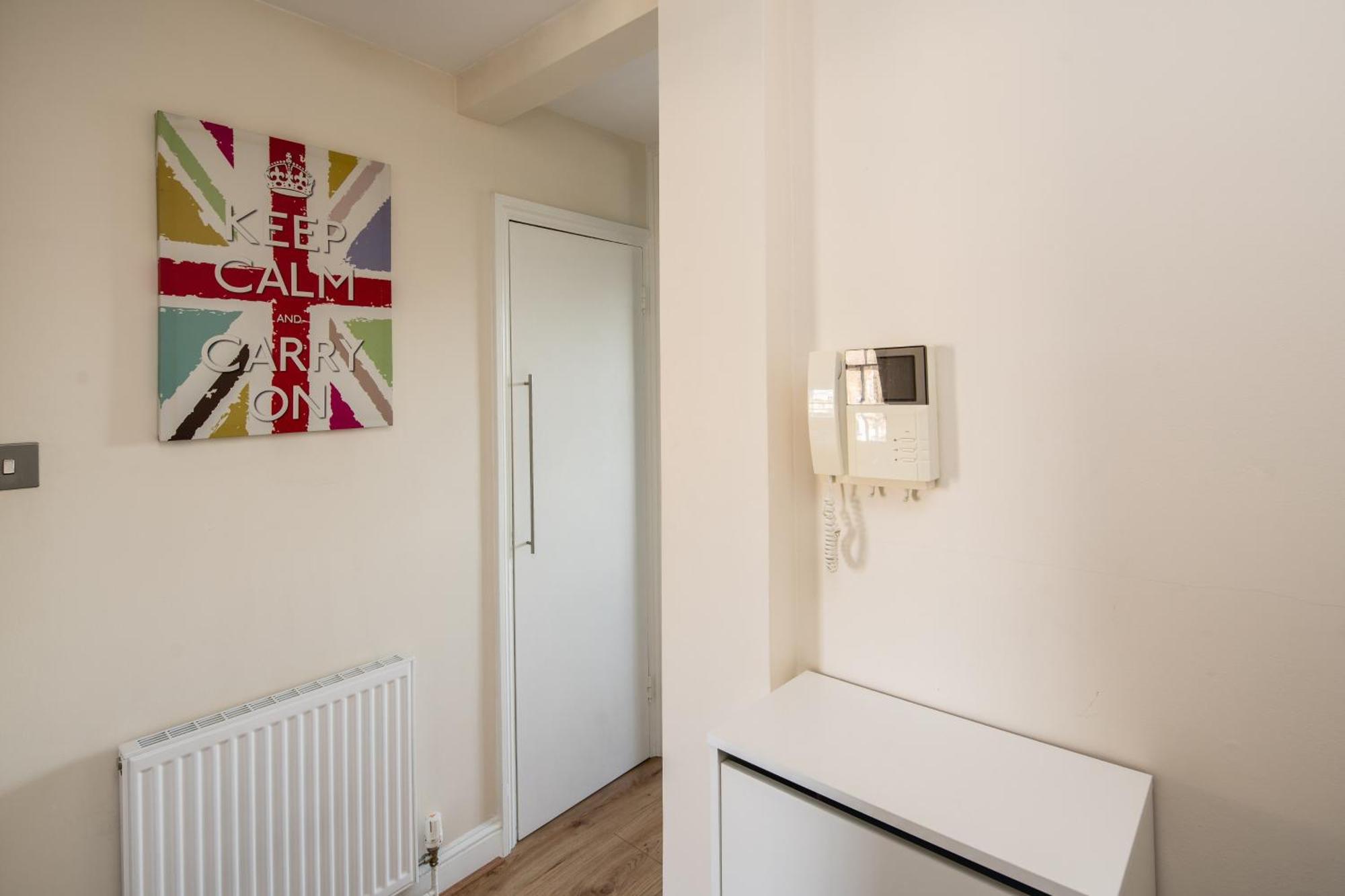 Superb 1Bd Flat In The Heart Of Camden Town Daire Londra Dış mekan fotoğraf