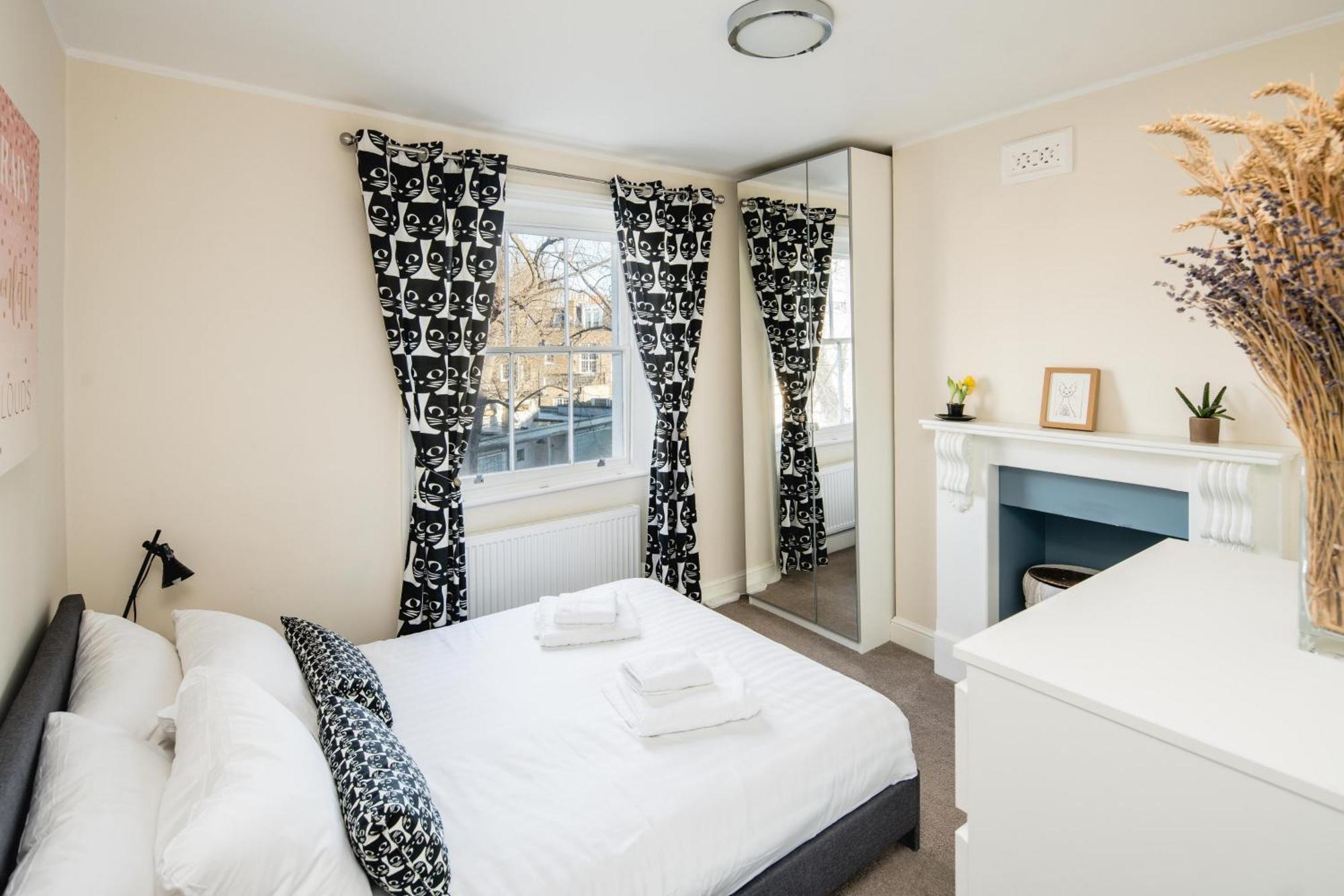 Superb 1Bd Flat In The Heart Of Camden Town Daire Londra Dış mekan fotoğraf